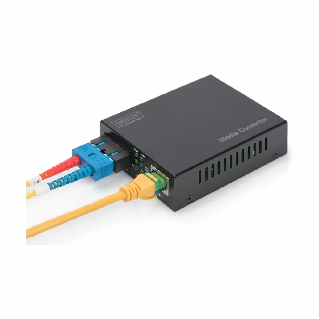 Mrežni adapter LAN RJ45 <=> SC MM 1Gb/s Digitus (DN-82120-1) Mrežni adapter LAN RJ45 <=> SC MM 1Gb/s Digitus (DN-82120-1)
