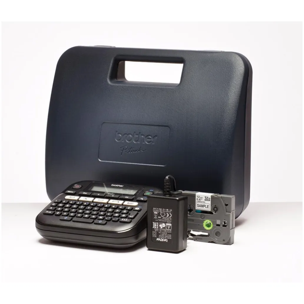 Tiskalnik za nalepke Brother PT D210VP QWERTY napajalni adapter s kovčkom Tiskalnik za nalepke Brother PT D210VP QWERTY napajalni adapter s kovčkom