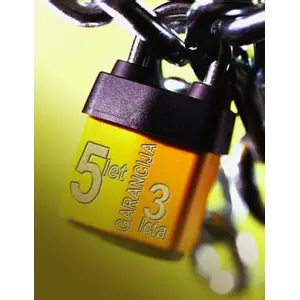 BrezSkrbi 3 leta; DDV ni obračunan v skladu s 1. točko 44. člena ZDDV, 6,5% DPZP obračunan