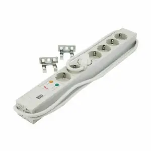 Razdelilec Bachmann 2,00m 7x230V PVC rack 1U 19" (333.604)